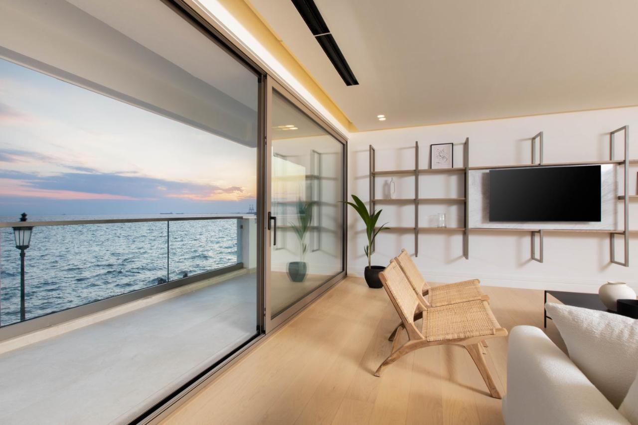 F & B Collection - Luxury Seafront 2 Bedroom Apartamento *